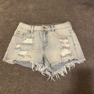 Super cute jean shorts